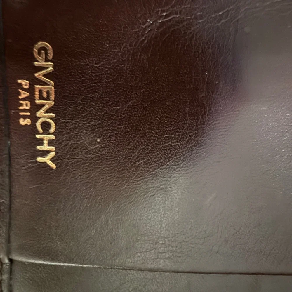 Givenchy Vintage 90s Brown Leather Wallet Classic Luxury 4G Logo OS